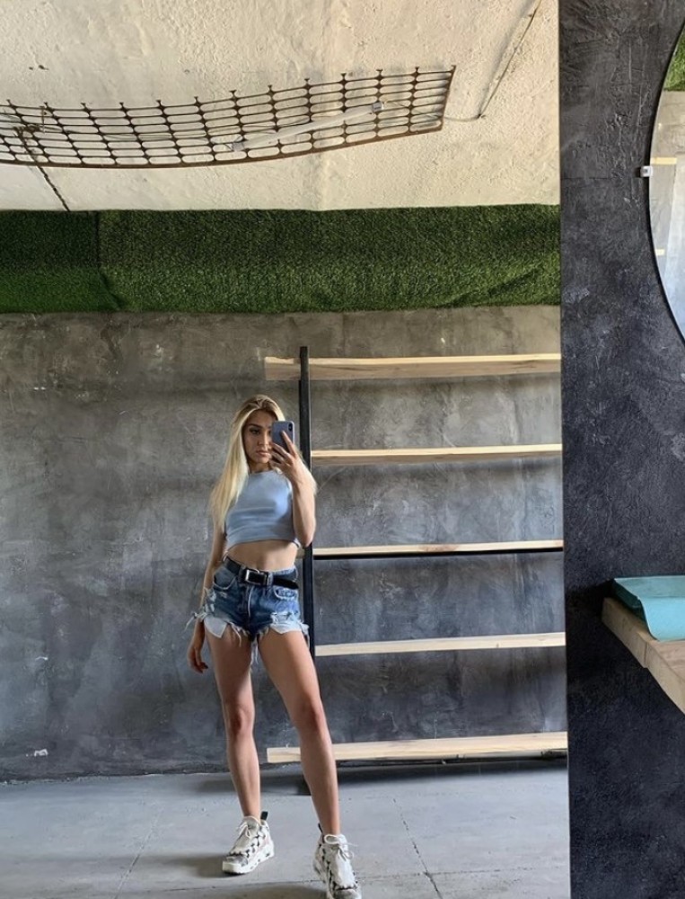 Индивидуалка 🎥 АНАСТЕЙША фото № 2 в городе Ханты-Мансийск