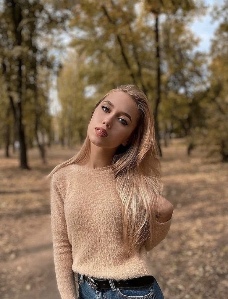 Индивидуалка 🎥 Вивьен фото № 2 в городе Ханты-Мансийск