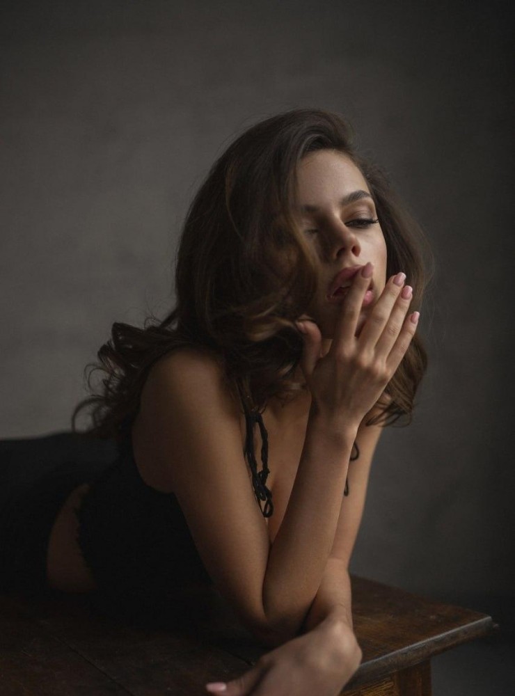 Индивидуалка Кристина фото № 2 в городе Ханты-Мансийск