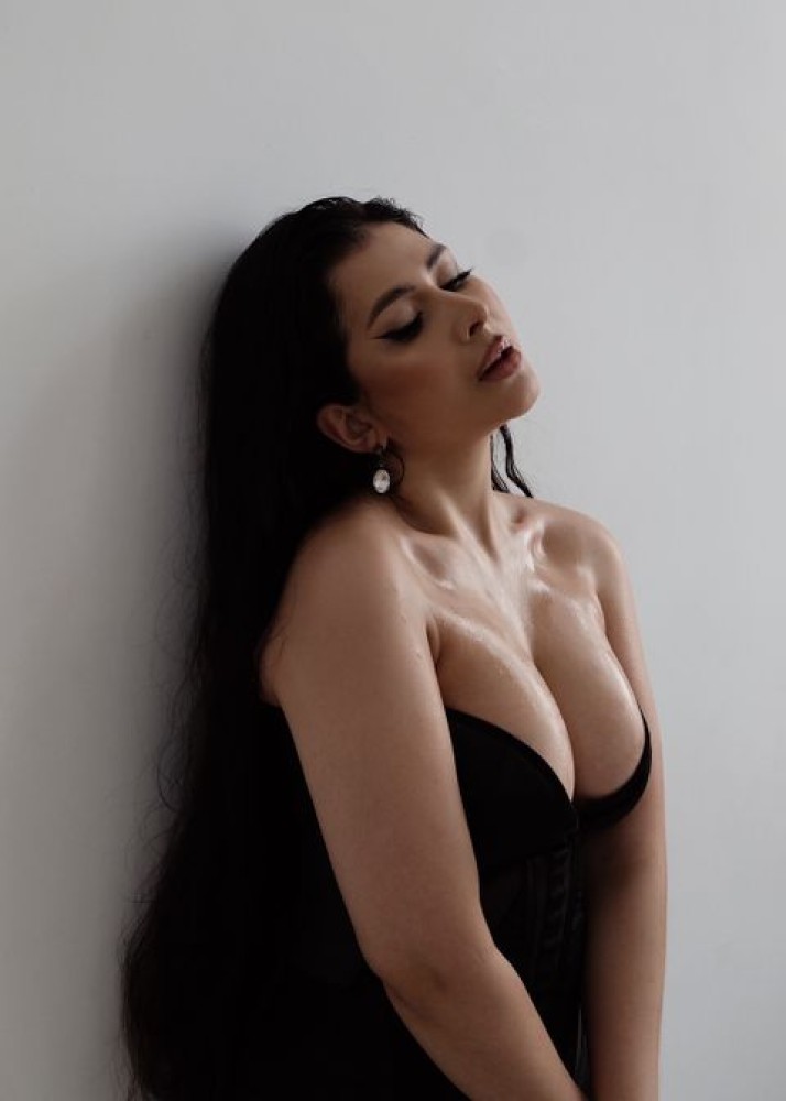 Индивидуалка Амина фото № 2 в городе Ханты-Мансийск