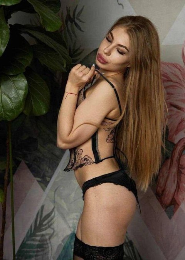 Индивидуалка Карина главное фото в городе Ханты-Мансийск 