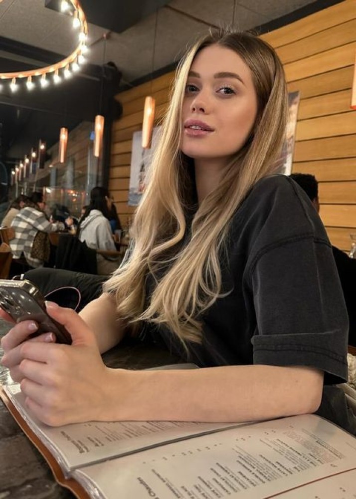 Индивидуалка Лариса фото № 2 в городе Ханты-Мансийск