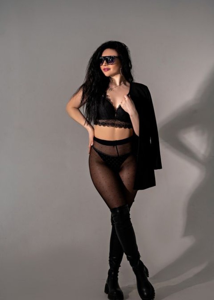 Индивидуалка Яна фото № 2 в городе Ханты-Мансийск