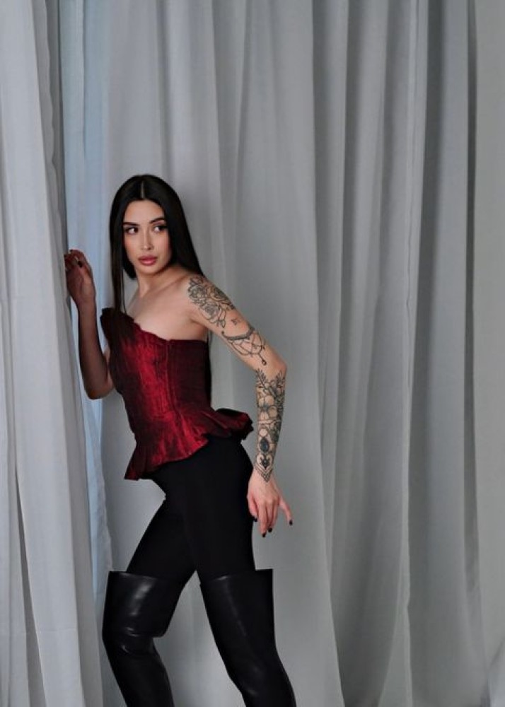 Индивидуалка Вика фото № 2 в городе Ханты-Мансийск